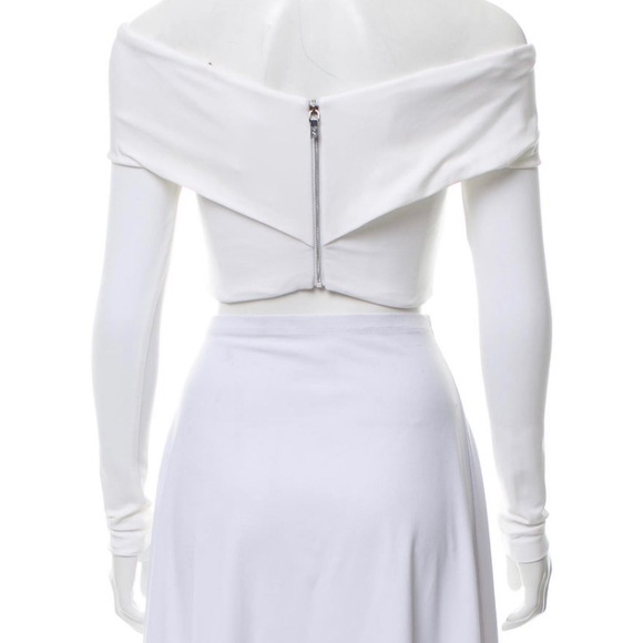 Long sleeve crop top! Never worn! - Picture 4 of 5